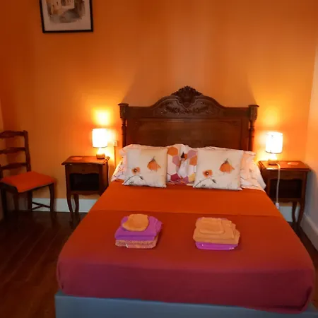 D'hotes La Tour De Brazalem 3*