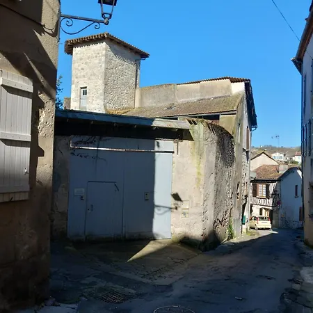 D'hotes La Tour De Brazalem