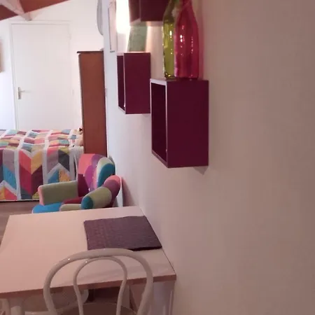 Bed & Breakfast D'hotes La Tour De Brazalem Nerac