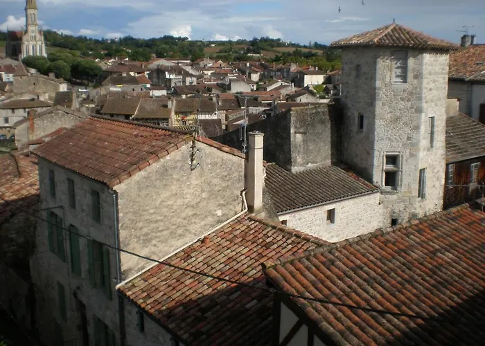 D'hotes La Tour De Brazalem