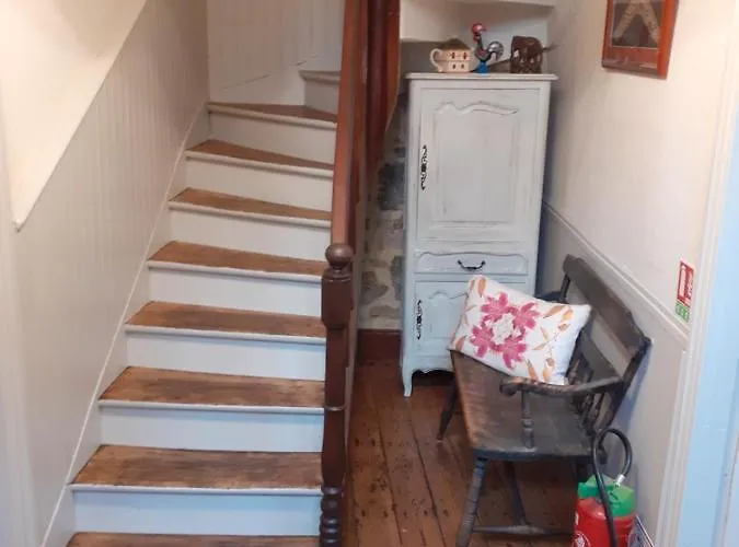 Bed & Breakfast D'hotes La Tour De Brazalem Nérac